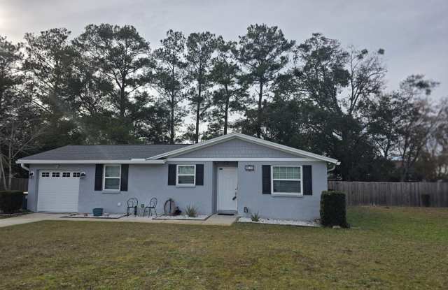 8913 ERIN Court photos photos