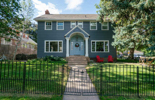 Charming 4 Bed, 2/5 Bath East Bench House photos photos