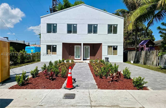 1629 NW 40th St photos photos
