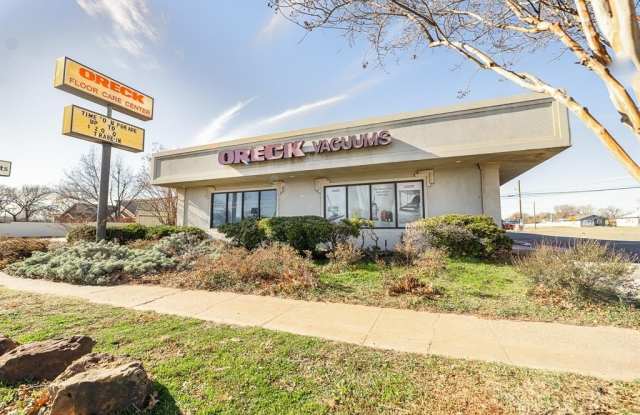 2100 Kemp Boulevard photos photos