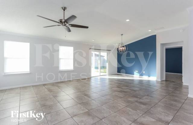 15646 Chir Pine Drive Gallery 3