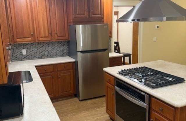 506 W Water Street photos photos