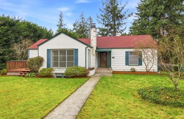 8131 Veterans Drive Southwest photos photos