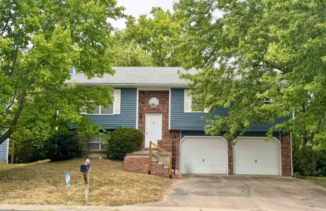 Charming home centrally located photos photos
