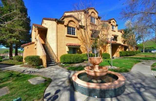 Fabulous 1bed/1bath - Sienna Hills Unit - 805 Watson Canyon Court, San Ramon, CA 94582