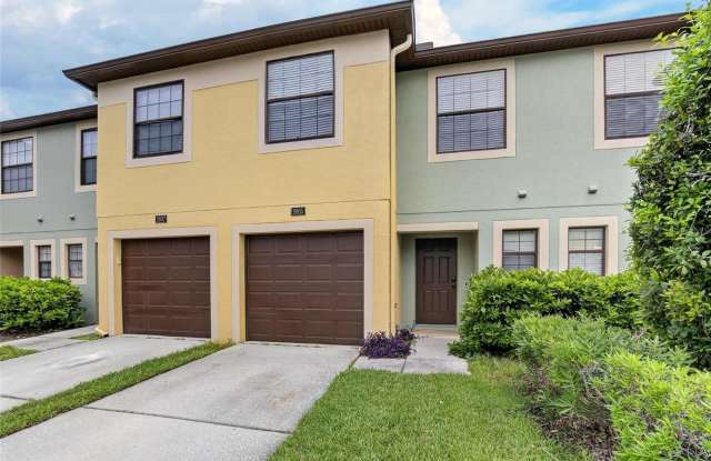 2605 OLEANDER LAKES Drive Gallery 2