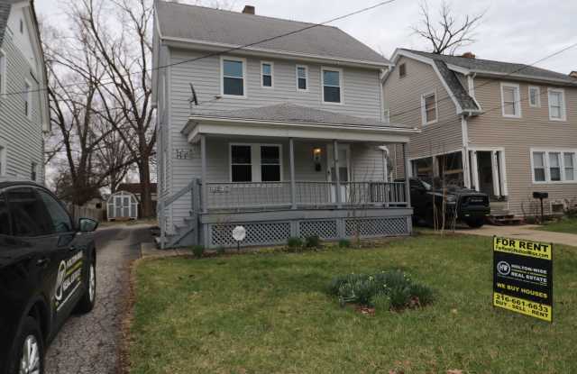 4287 Rocky River Drive Gallery 3