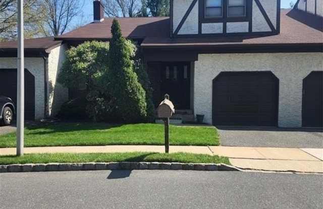 28 Piccadilly Circus photos photos