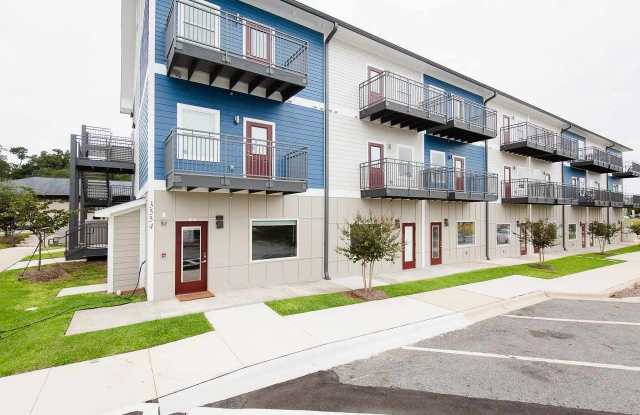 3554 Austin Davis Avenue unit: 303 photos photos