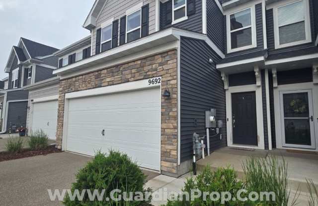 Lake Elmo Townhouse, Newer build, 2 Car Garage, lots of storage, available July 1st photos photos