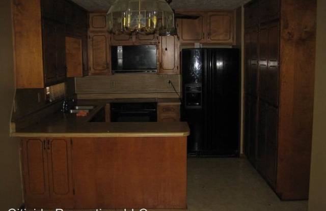 2066 Brook Valley Ct Gallery 2