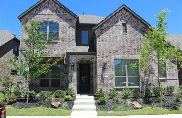 1611 Coventry Court - 1611 Coventry Ct, Farmers Branch, TX 75234