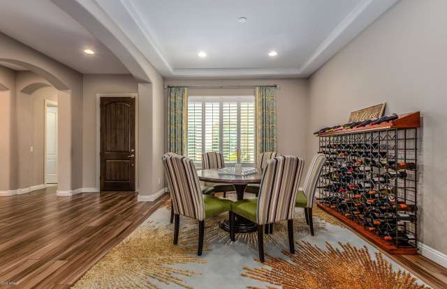 2448 W HOPE Circle Gallery 3
