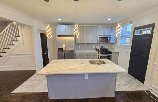 1500 Lochwood Road - 1500 Lochwood Road, Baltimore, MD 21218