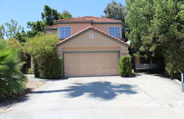 Updated 3 bedroom Two story Home That Is Back On the Rental Market!!! - 4422 Pampas Court, Antioch, CA 94531
