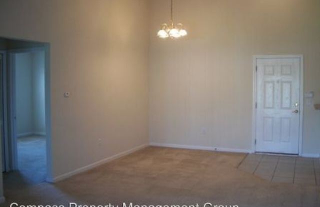 9595 Amarante Cir #16 Gallery 2