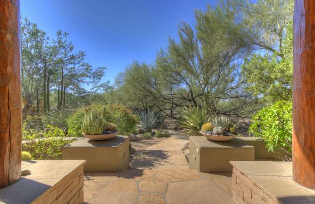 34587 N IRONWOOD Drive Gallery 4