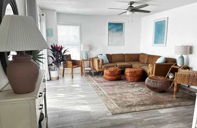 1100 Ft Pickens Rd photos photos