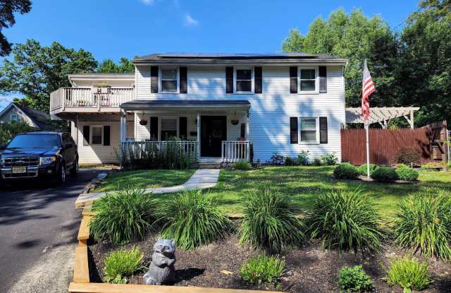 226 VAN HORN AVENUE - 226 Van Horn Avenue, Clementon, NJ 08021