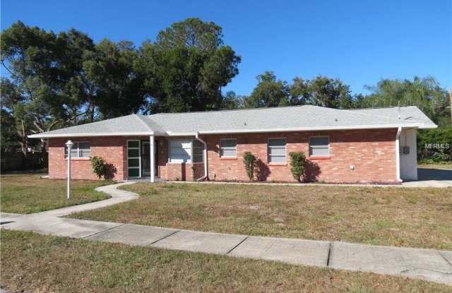5605 FARRAGUT LANE - 5605 Farragut Lane, New Port Richey, FL 34652