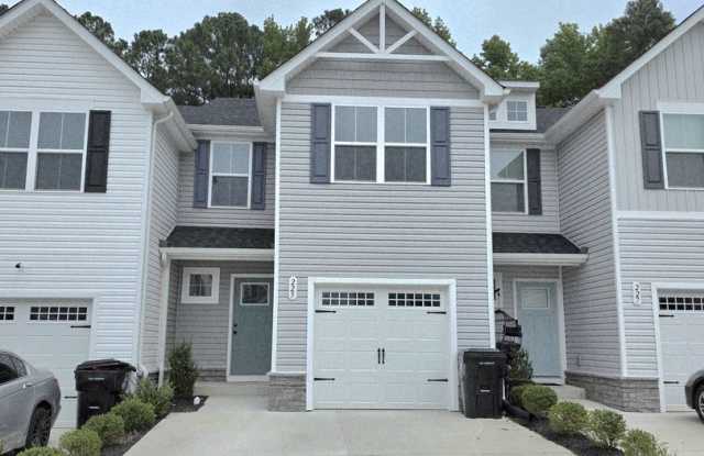 Almost Brand-New Townhouse Ready for Move In photos photos