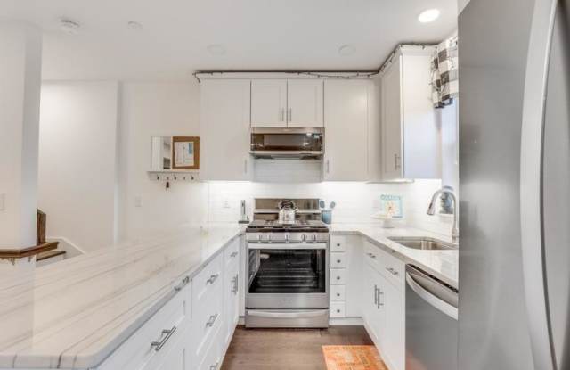 44 West Eagle St. photos photos 44 West Eagle St. photos photos
