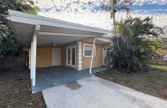 3/1.5 Home COMING SOON! photos photos