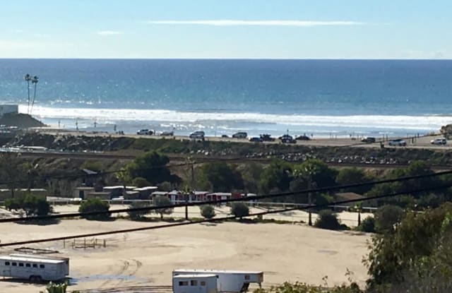 241 Turf View DR - 241 Turf View Drive, Solana Beach, CA 92075