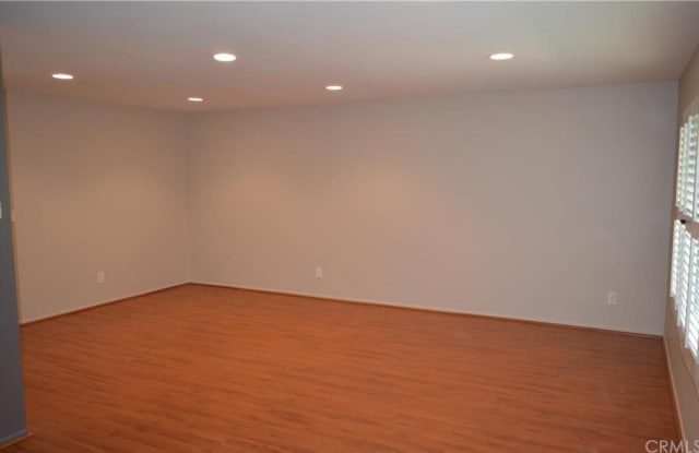 668 Driftwood Lane Gallery 3