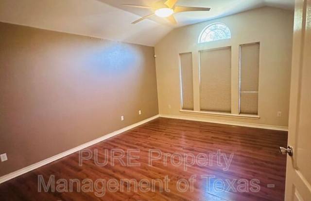 2509 Windblown Dr Gallery 3