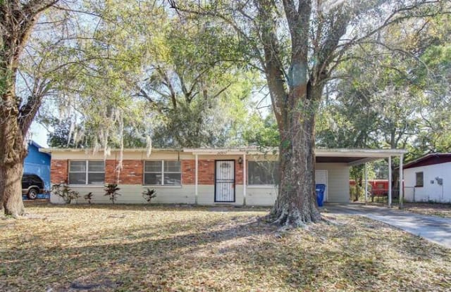 3007 East Sligh Avenue - 3007 East Sligh Avenue, Tampa, FL 33610