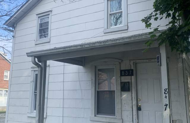 837 E Chestnut St photos photos