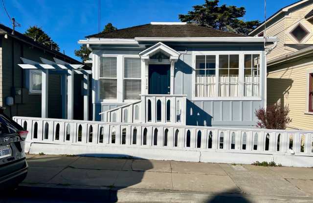 Charming 2 bedroom home in Pacific Grove! photos photos