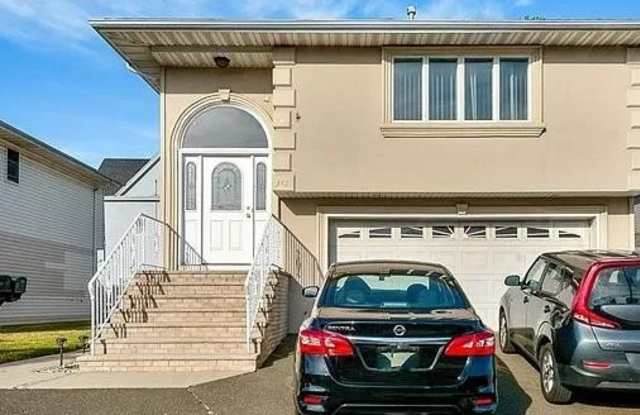 348 RIVER DR - 348 River Drive, Garfield, NJ 07026