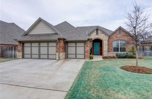 Stunning Edmond Home- Regency Pointe-Neighborhood Lake, Pool and Playground photos photos