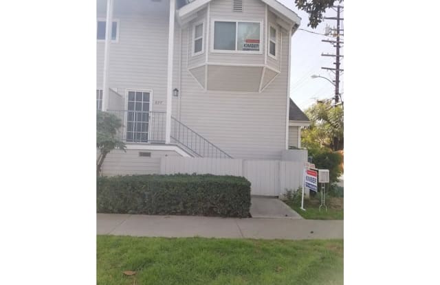 877 Magnolia Ave - 877 Magnolia Avenue, Long Beach, CA 90813
