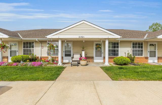 Spring Hill Villas photos photos