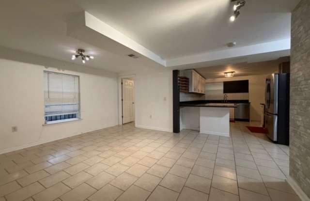 139 Mapes Ave Gallery 2