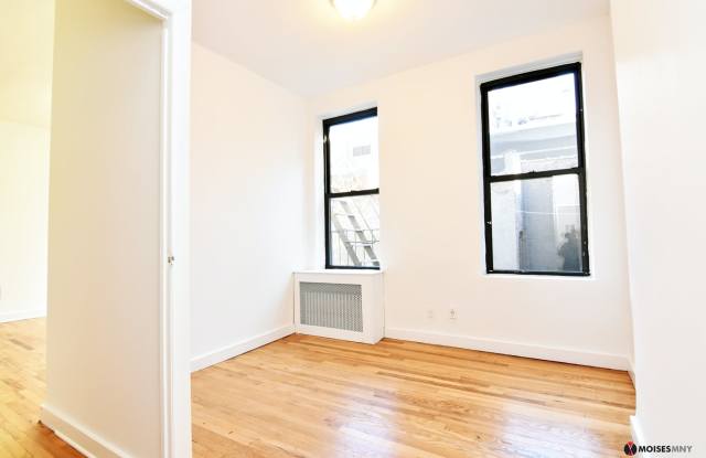 1503 Lexington Ave Gallery 4
