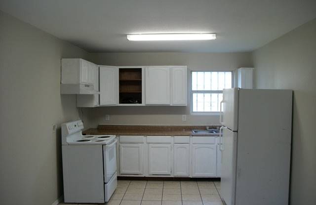 416 AMIRES Gallery 3