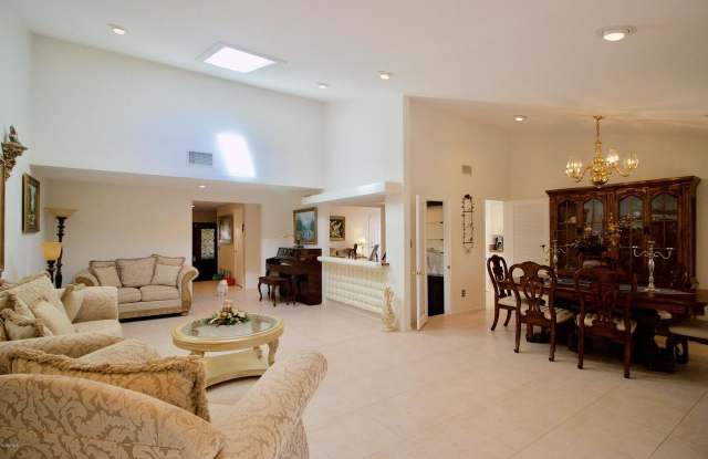 17144 Courbet Street Gallery 4
