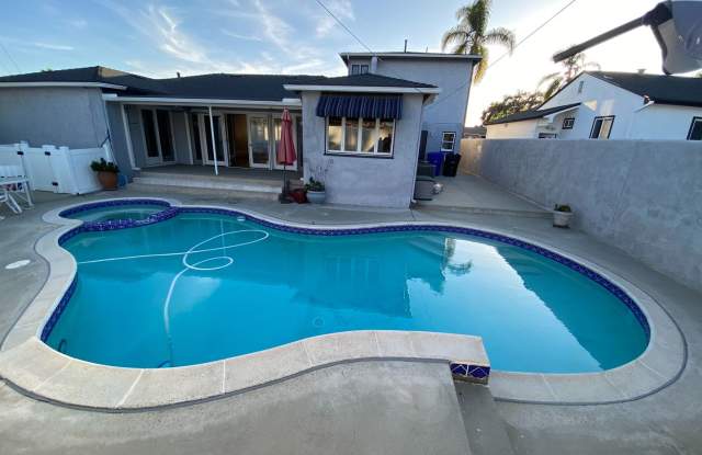 8BD/4BA on Rockford! POOL  SPA! (Lease out, pending signatures. Check back in a few days!) - 4917 Rockford Drive, San Diego, CA 92115