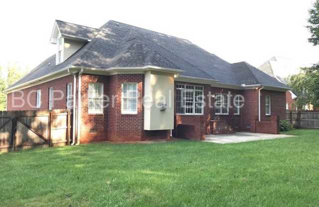 948 Tremore Club Drive Gallery 4