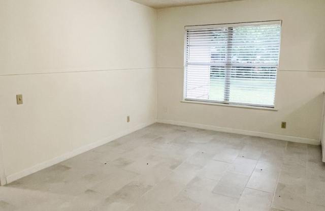 4804 Eilers Ave. Gallery 4