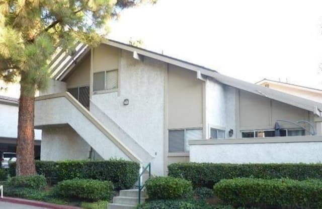 482 Serento Circle - 482 Serento Circle, Thousand Oaks, CA 91360