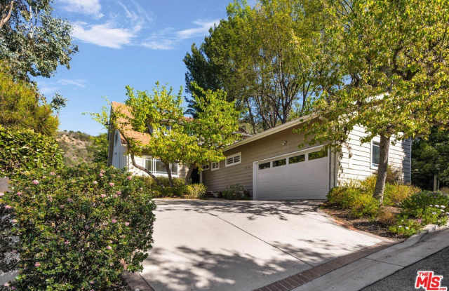 1758 CLEAR VIEW Dr photos photos 1758 CLEAR VIEW Dr photos photos