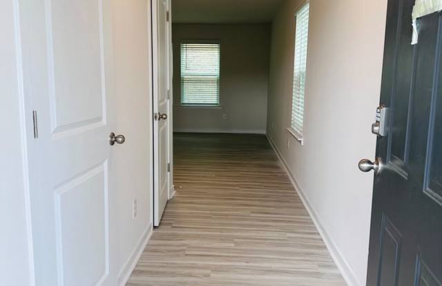 Brand-New 4-Bedroom Home in Huffman Ridge with Modern Upgrades  Move-In Ready Comfort photos photos