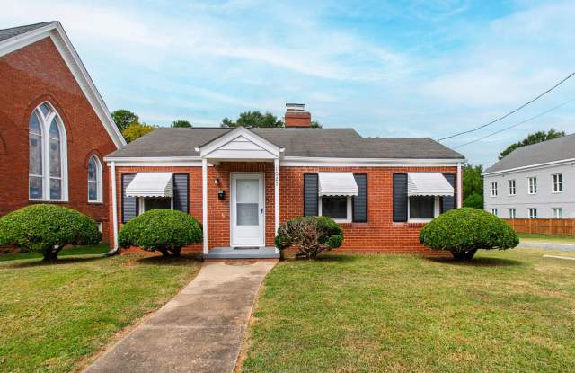 Charming 3-Bedroom Home in Historic Oberlin Community! photos photos