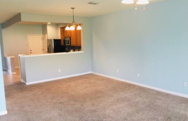 6984 Roundleaf Dr Gallery 2