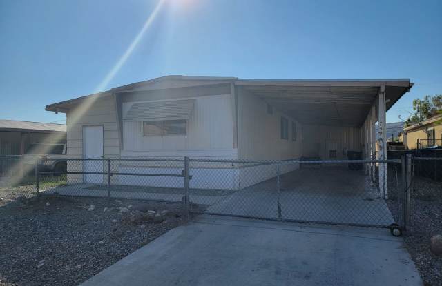 Large 2 Bedroom Mobile Home In Bullhead City photos photos